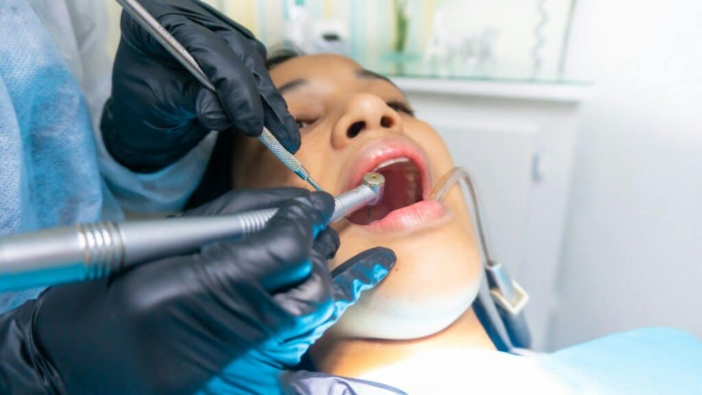 Oral Surgeon